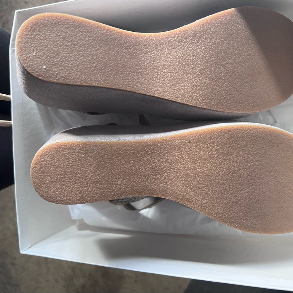 NWT | Kork-Ease Gold and Brown Platform Wedges, Women's Size 9 - Picture 6 of 8